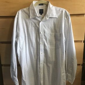 Haspel brand fine non-iron button down dress shirt